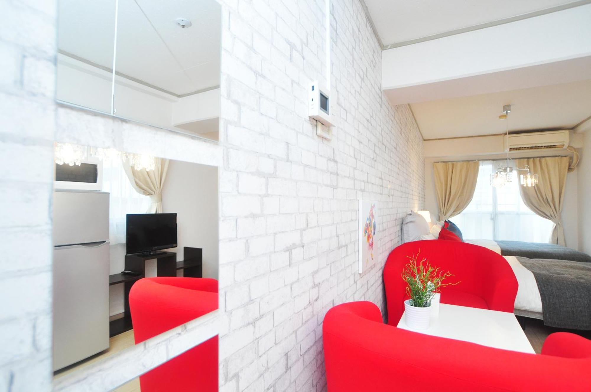 Bijou Suites Kokoro Осака Номер фото